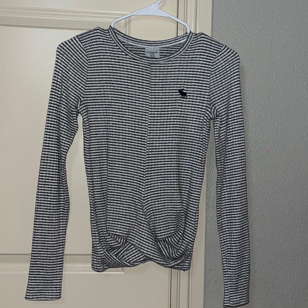 Grey and White Long Sleeve cotton sweater top 13/14